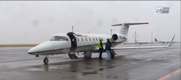В Казахстане появился первый самолет скорой помощи.